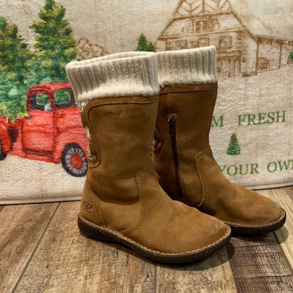 Youth UGG Boots size 3